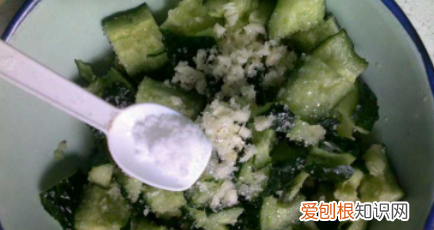 拍黄瓜用什么醋，手拍凉拌黄瓜用什么醋