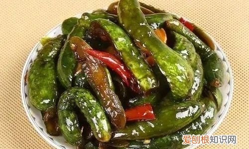 拍黄瓜用什么醋，手拍凉拌黄瓜用什么醋