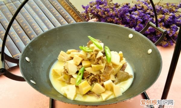 冬笋焖板鸭的做法,板鸭冬笋炖汤的做法大全