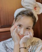 洁面霜怎么使用