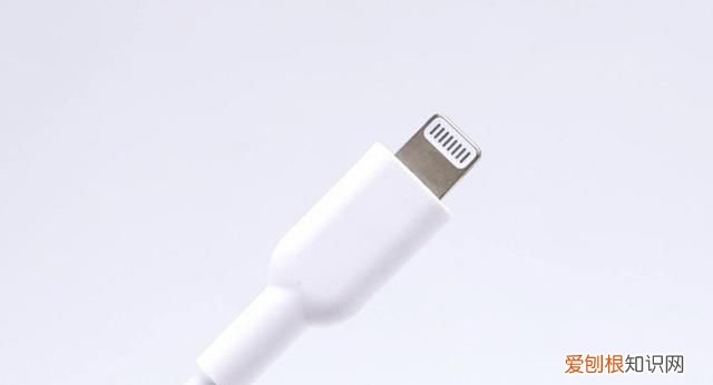 usb-a和usb-c是什么,usb-c与usb-a一样的效果吗