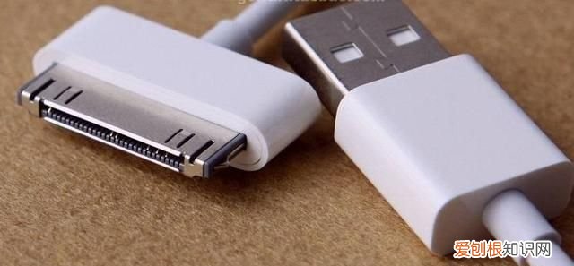 usb-a和usb-c是什么,usb-c与usb-a一样的效果吗