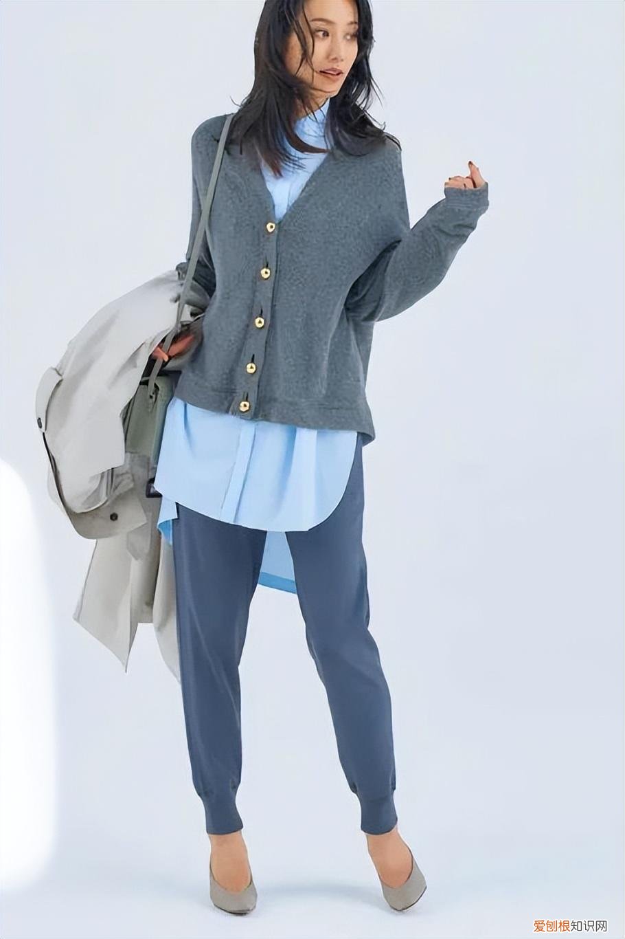 运动裤配什么鞋子好看女