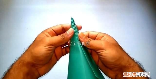 简易纸飞机折法,儿童手工折纸飞机大全