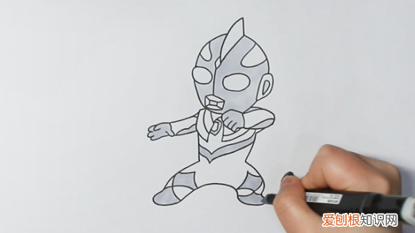迪迦奥特曼怎么画，怎么画迪迦奥特曼
