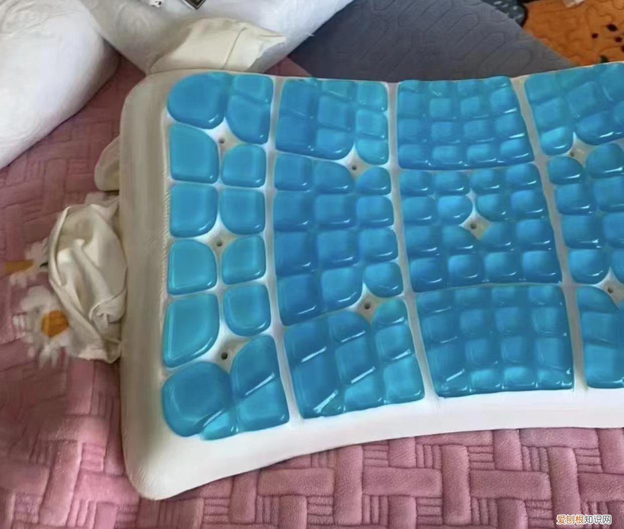 记忆枕头正确使用方法