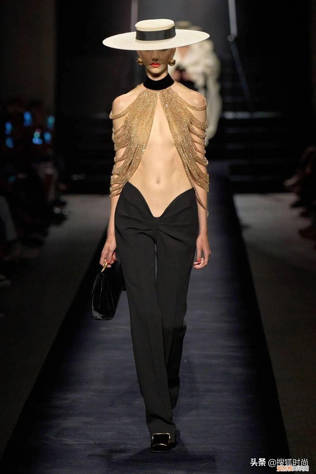 礼服设计图手稿