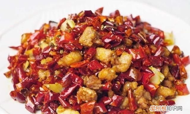 排骨怎么烧好吃还烂肉嫩，蒸米饭配什么家常菜好吃