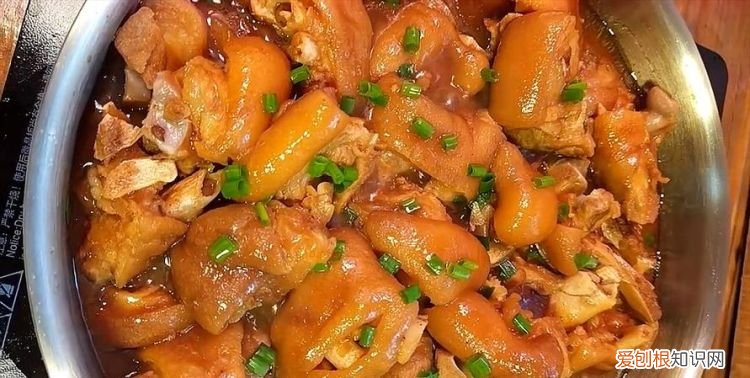 煮猪蹄怎么煮好吃，炸猪脚怎么煮好吃