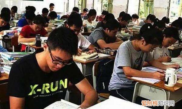 怎样成为文科尖子生，如何让数学成绩提高成为拔尖生