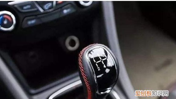 科三二挡挂三挡技巧,二档换三档正确做法是什么
