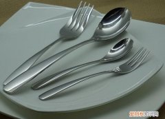 不锈钢餐具对人体有害吗，201不锈钢餐具对身体有危害