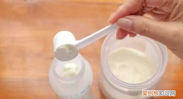 为什么有人说要用开水冲奶粉