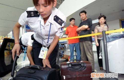 矿泉水能带上飞机，矿泉水可以带上飞机么