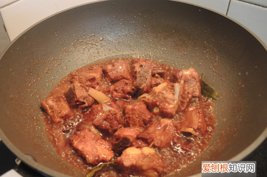 红烧排骨简单做法，红烧排骨的做法小孩很爱吃