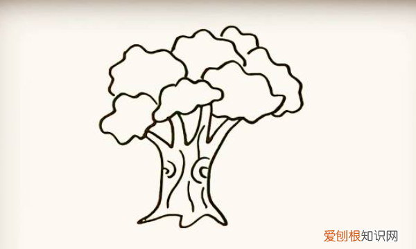 大树怎么画素描简单，怎么画一颗大树的铅笔画