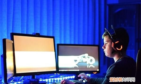 笔记本电脑的电源可以一直充着吗