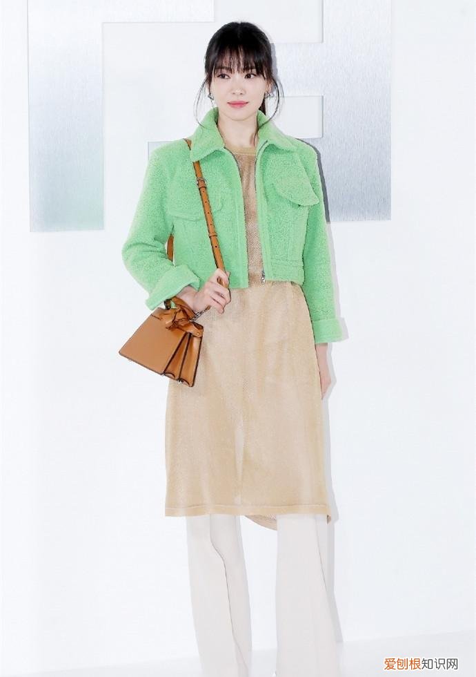 阿贝克隆比费奇