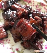 红烧肉放冰箱能放几天，红烧肉放冰箱发霉了还能吃