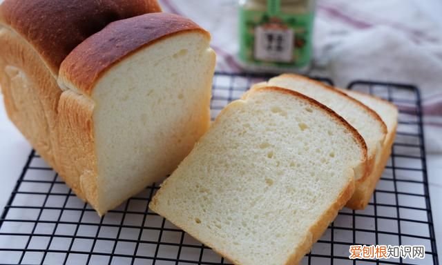 刚出炉的吐司怎样晾一晚上
