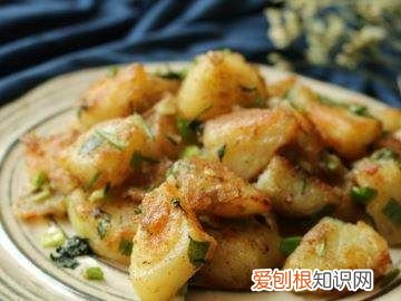 椒盐土豆块怎么做，土豆做什么菜好吃又简单