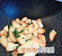 椒盐土豆块怎么做，土豆做什么菜好吃又简单