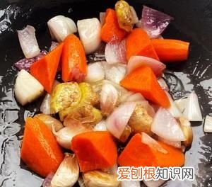 鸡爪煲怎么烧，鸡爪煲的做法