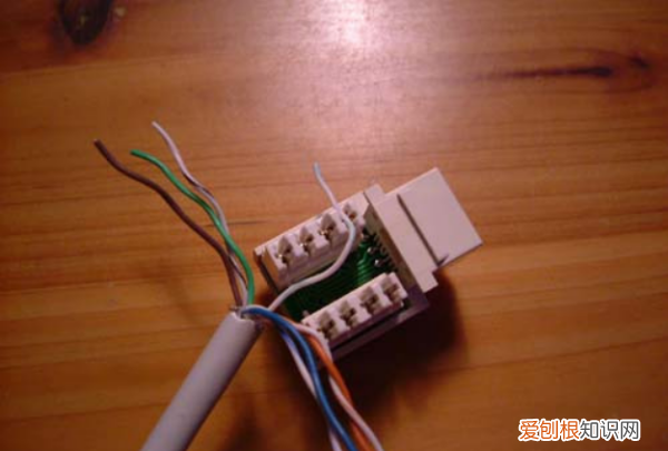 网线插座怎么接，网线插座接法一般按A还是B