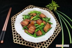 母亲节炒什么菜，母亲节给丈母娘做什么饭