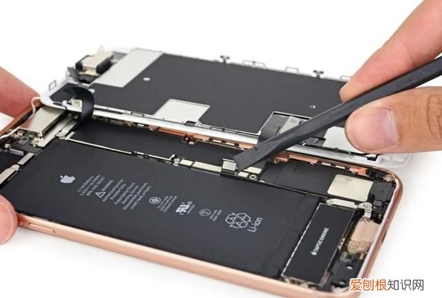 手机官网提供的换电池服务