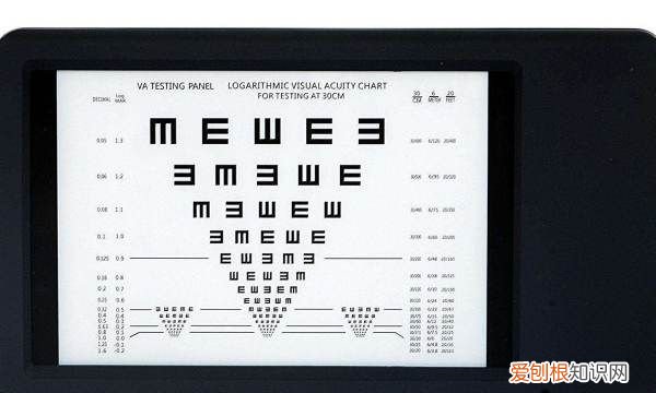 为什么标准视力表用e，为什么视力表要用E字