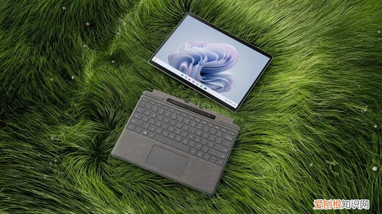 这届微软的Surface新品，挑战了业界“常识”