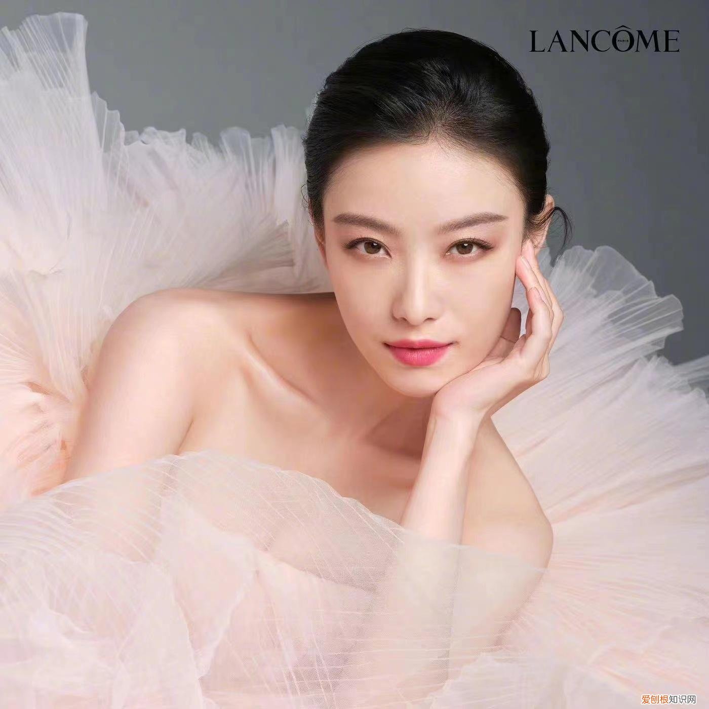 兰蔻代言人倪妮和谁在一起