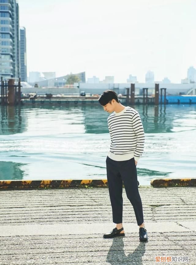 男士穿搭需要的几件基础款,男生必备的时尚穿搭