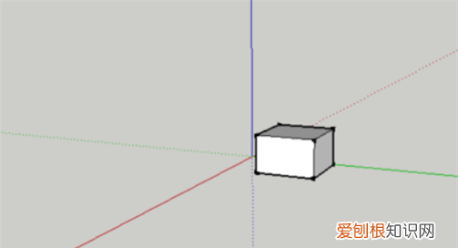 3dsmax平面如何复制，3dMax中如何镜像复制物体