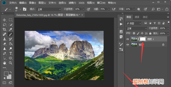 ps怎样添加蒙版渐变，PS需要咋地才可以添加图层蒙版