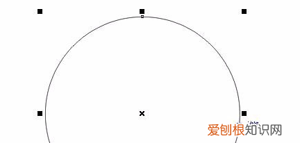 cdr怎样把文字变成孤形，在cdr里面怎么把字做成弧形
