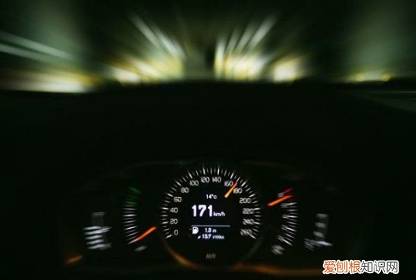 宝马5系机油温度20怎么解决