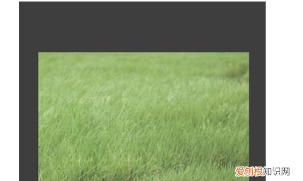 ps如何把人p掉无痕迹，PS可以怎么把多余的人P掉