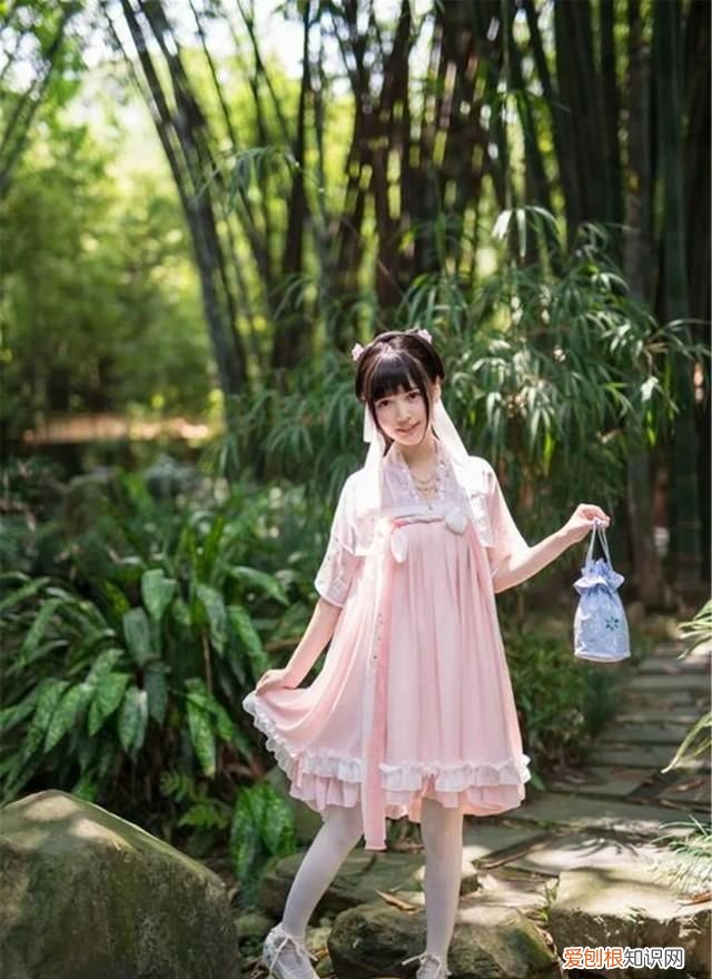 穿汉服头发怎么扎好看简单