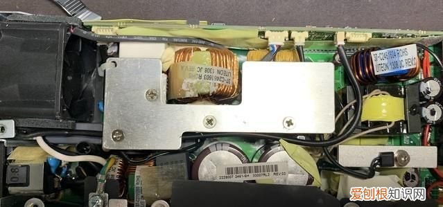 电源转换器效率多少好,电源转换效率最好的是多少