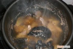 瓦罐煲鸡汤能存放多久，熬好的鸡汤能保存多久呢