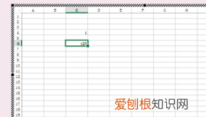 如何把excel导入到ppt