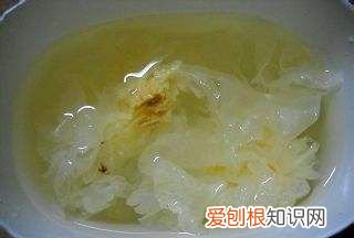 银耳凉水可以泡一夜吗,银耳放少水了可以中途加水