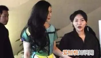 明星助理资格证怎么考，做明星助理要上什么大学