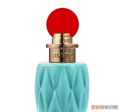 高颜值香水超好闻超迷人持久淡香