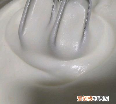 8个鸡蛋古早蛋糕做法最佳配方 如何做简单又好吃的古早蛋糕