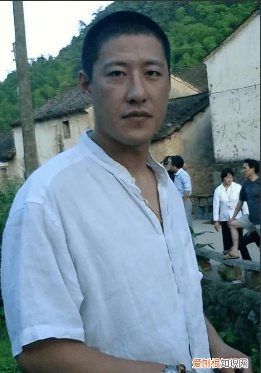 于震和辛月生了几个孩子,演员于震和辛月有几个孩子