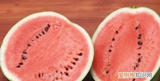 西瓜没切开的情况下可以放多久，西瓜开了一个三角小口能放多久
