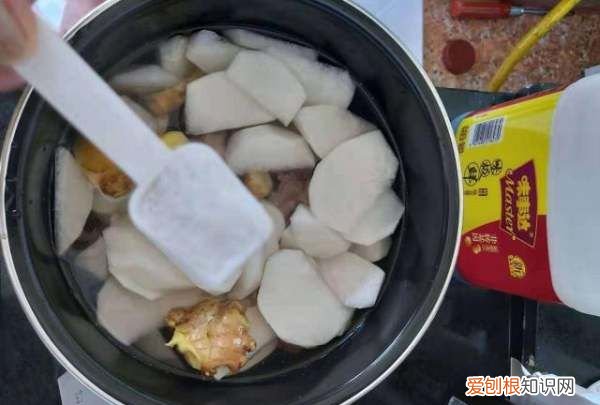 牛排炖汤的做法，怎样炖牛排汤好吃窍门